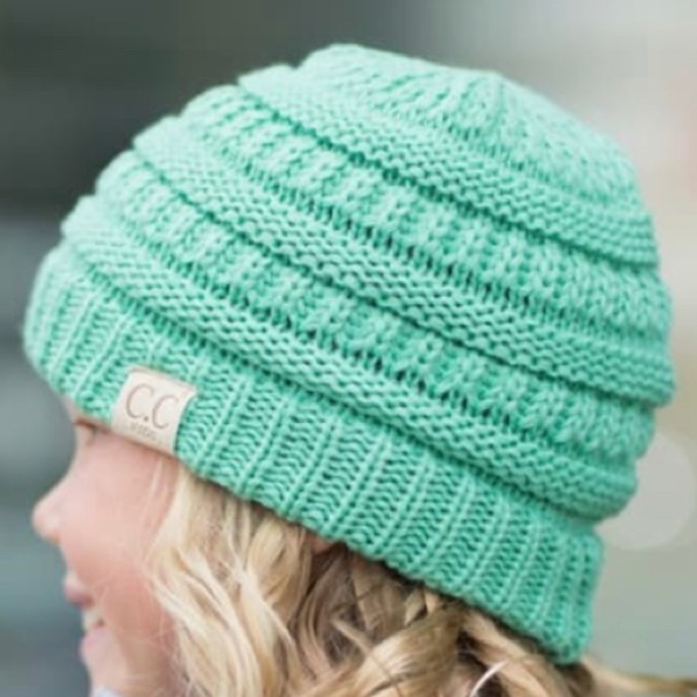 EUC CC Kids Mint Hat. Opening for ponytail.